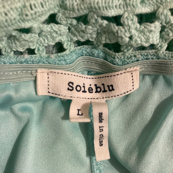 Vintage Lace Dress - Picture 6 of 6